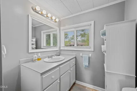 66 E North Shore Lane Arapahoe NC 28510