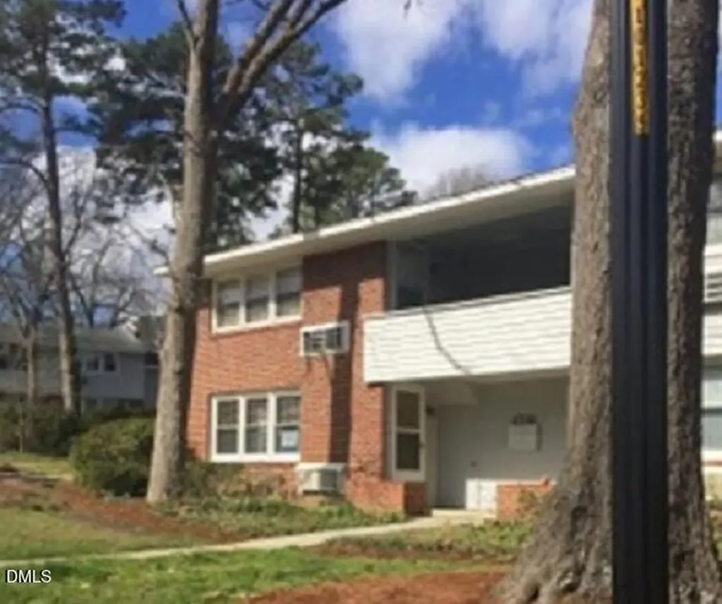 833 Daniels Street Raleigh NC 27605