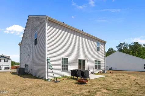 3030 Paradise Way Sanford NC 27332