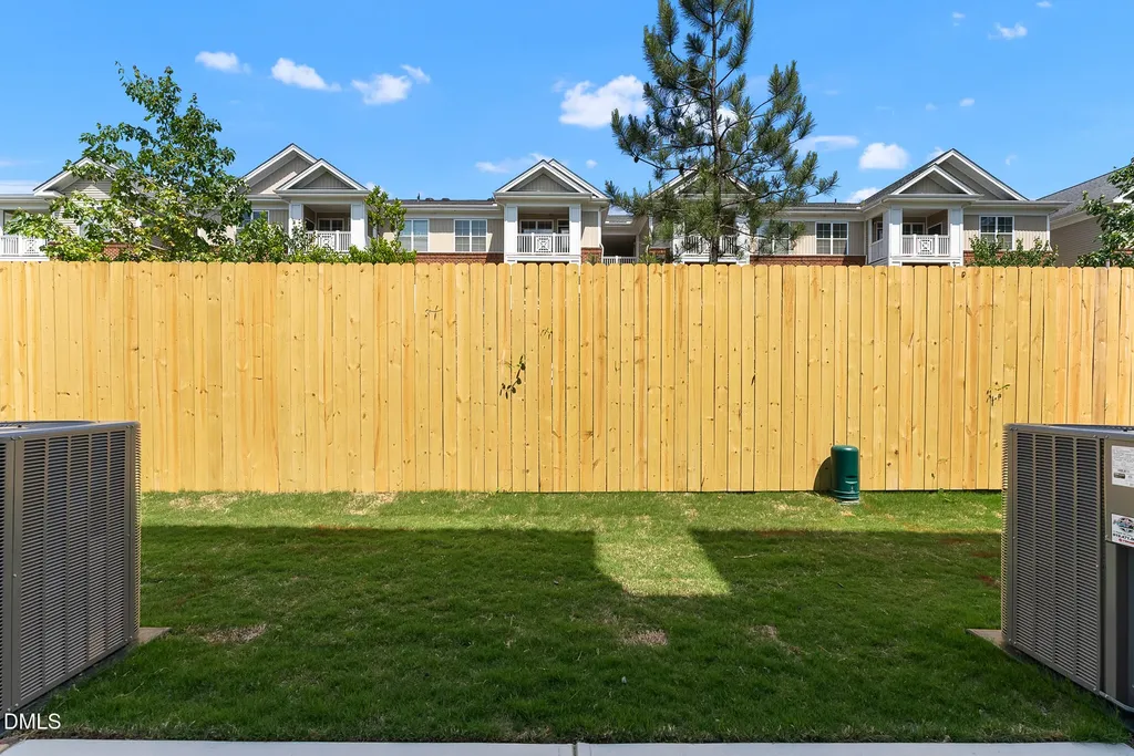 4821 Gossamer Lane Raleigh NC 27616
