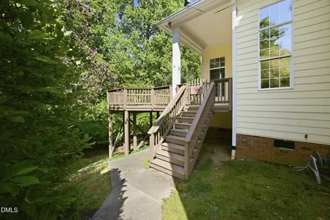 1813 Whittington Drive Raleigh NC 27614