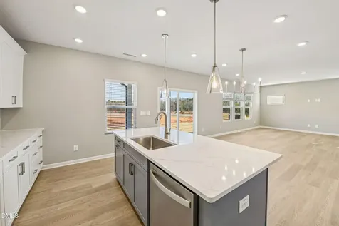 100 Stradshire Court Zebulon NC 27597