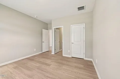 100 Stradshire Court Zebulon NC 27597