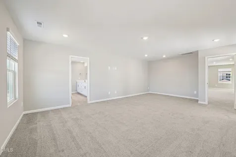100 Stradshire Court Zebulon NC 27597