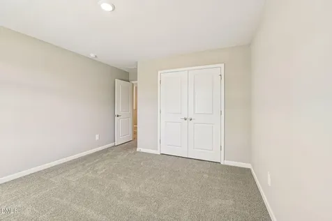 100 Stradshire Court Zebulon NC 27597