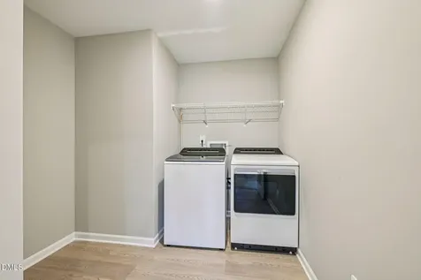 100 Stradshire Court Zebulon NC 27597