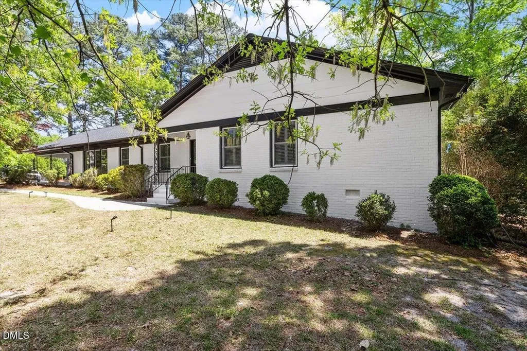 2309 Stewart Street Fuquay Varina NC 27526