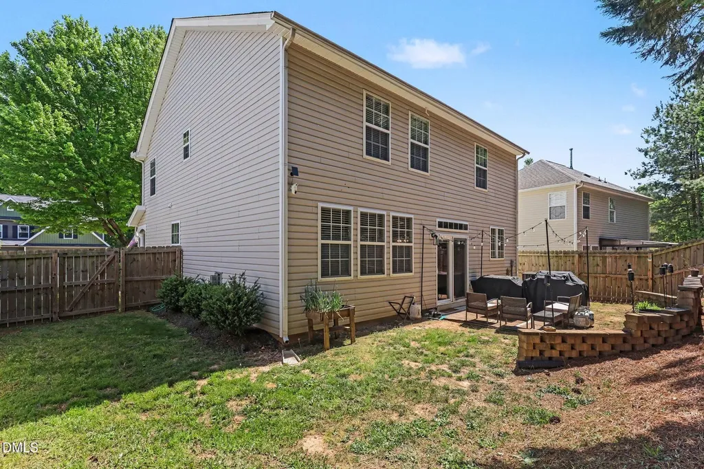 128 Smart Court Clayton NC 27520