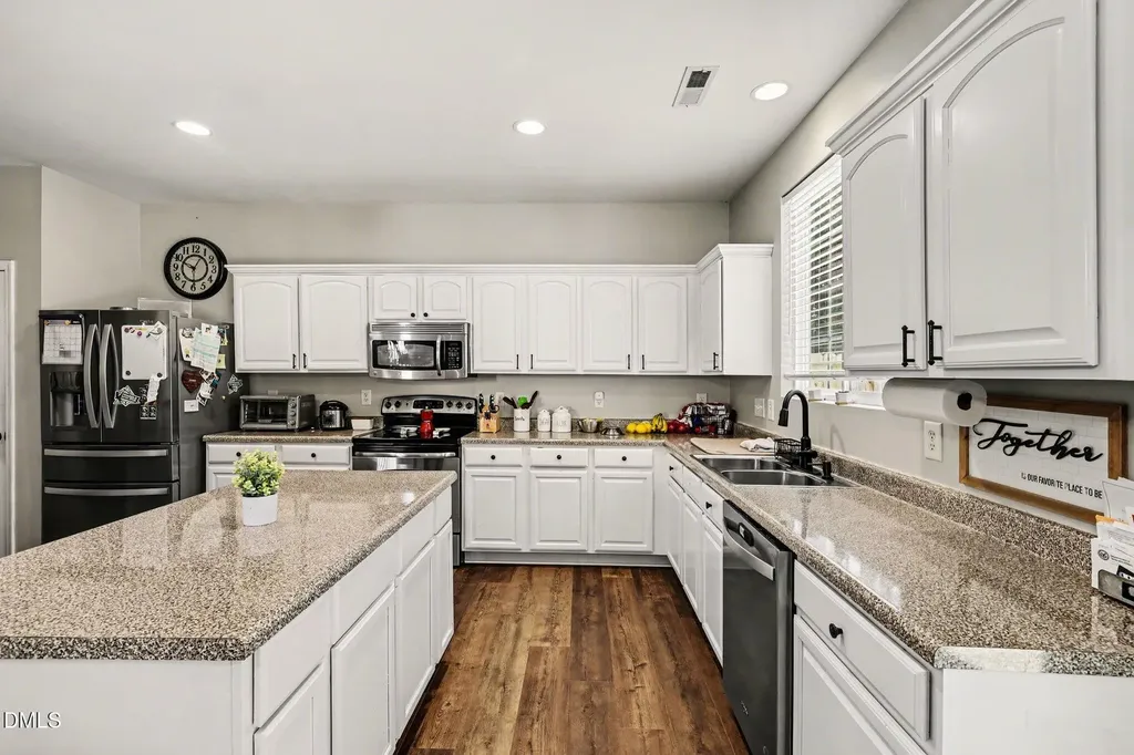 128 Smart Court Clayton NC 27520