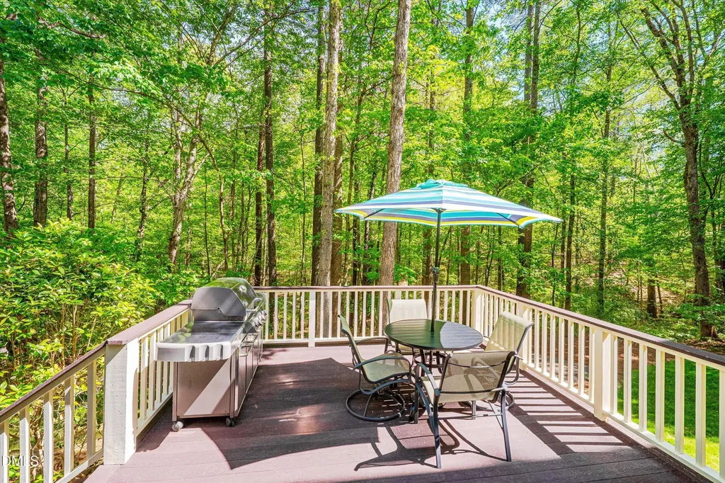105 Hansen Creek Road Chapel Hill NC 27516