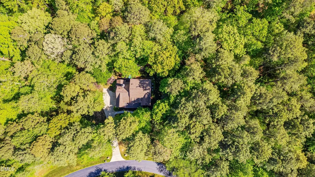 105 Hansen Creek Road Chapel Hill NC 27516