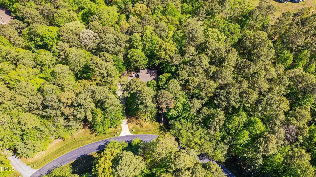 105 Hansen Creek Road Chapel Hill NC 27516