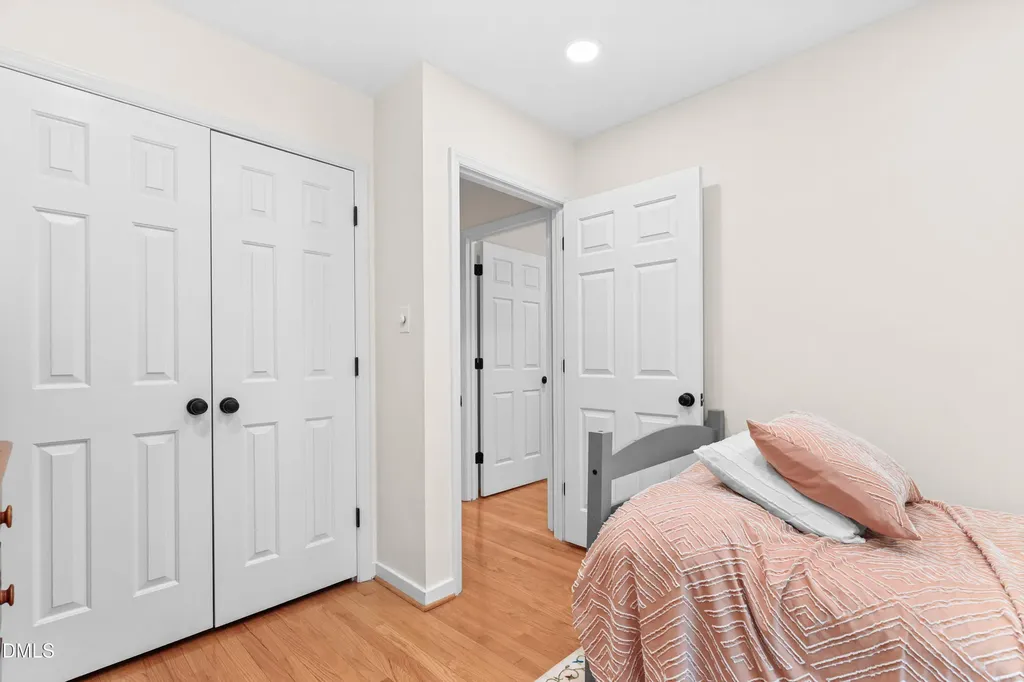 620 Arlington Chapel Hill NC 27514