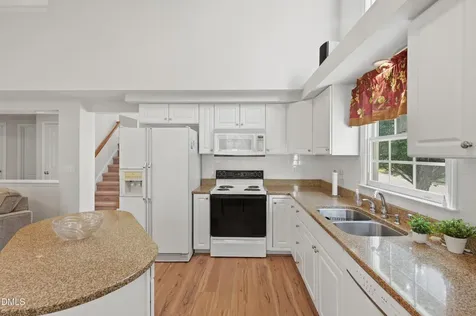 6801 Lynnoak Drive Raleigh NC 27613