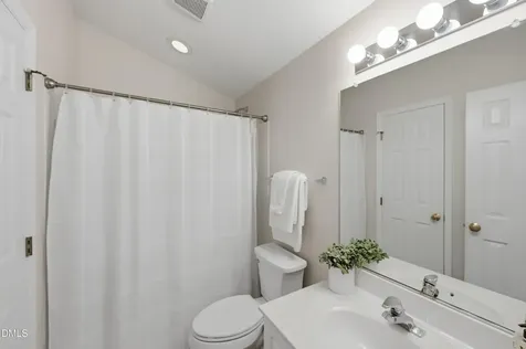 6801 Lynnoak Drive Raleigh NC 27613
