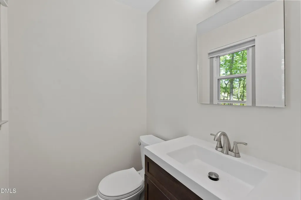 7921 Castlelake Court Raleigh NC 27615