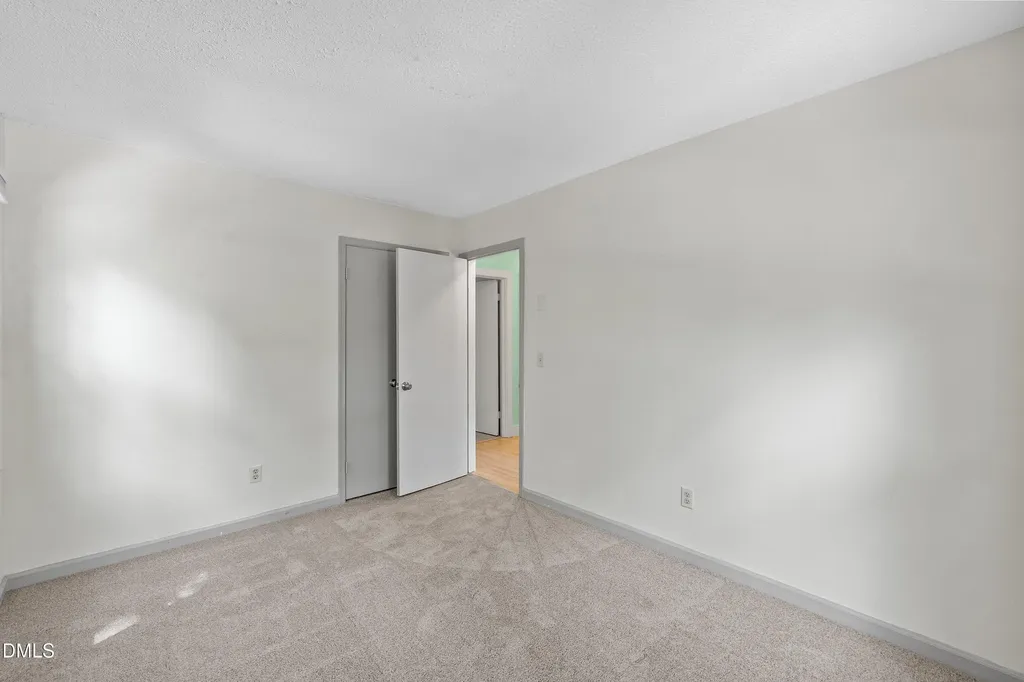 7921 Castlelake Court Raleigh NC 27615
