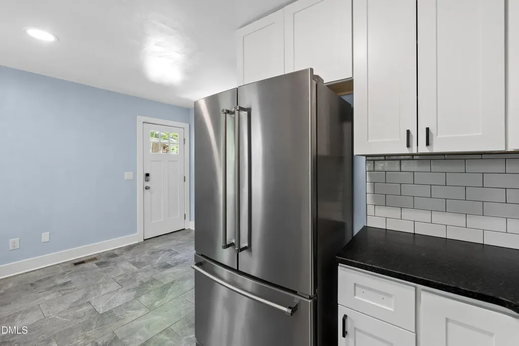 7921 Castlelake Court Raleigh NC 27615
