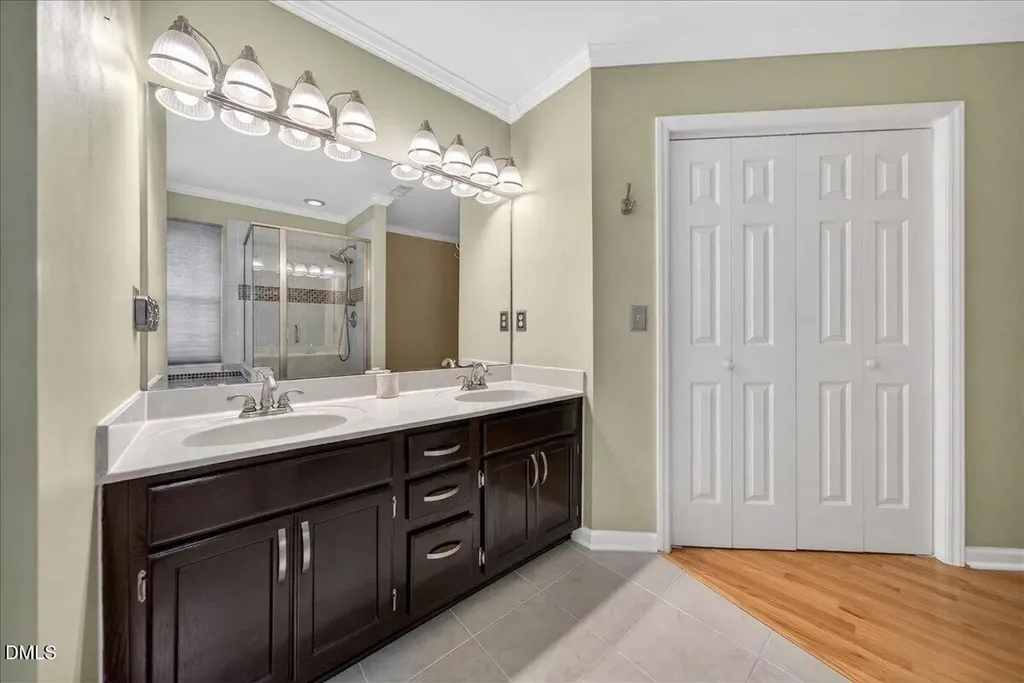 9536 Bells Valley Drive Raleigh NC 27617
