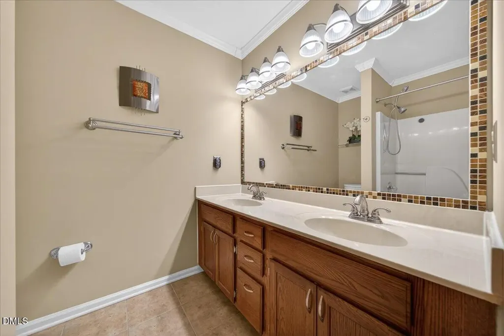 9536 Bells Valley Drive Raleigh NC 27617