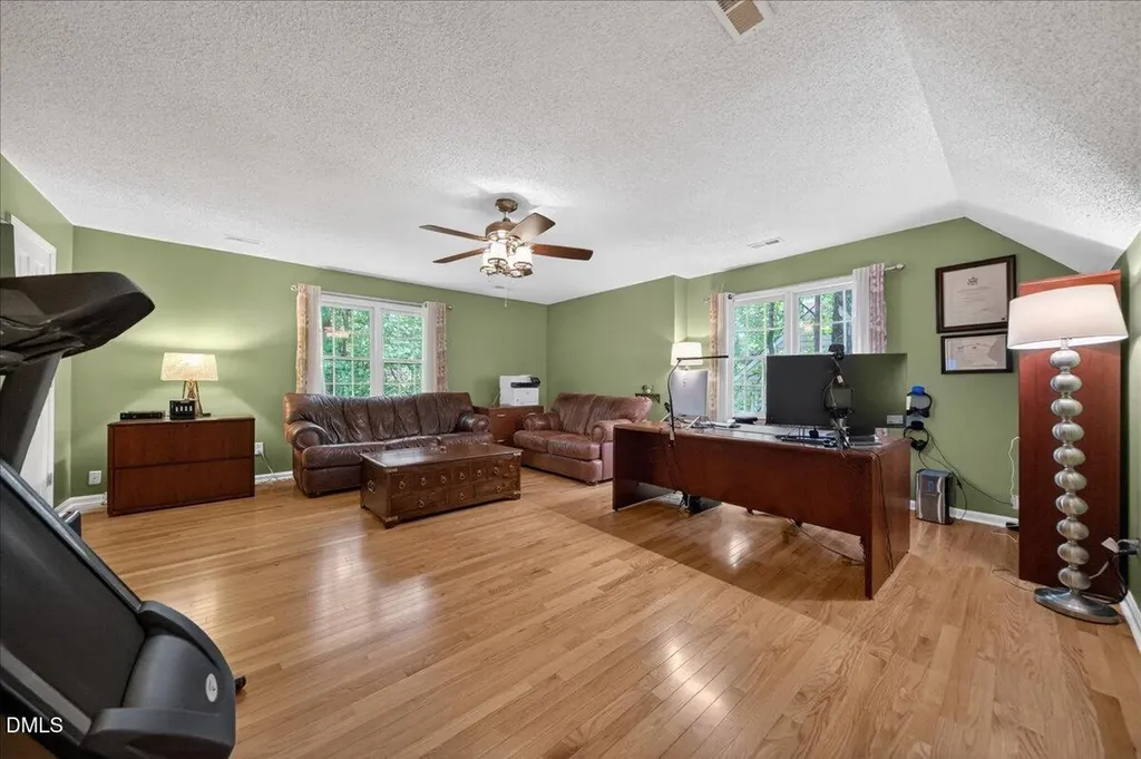 9536 Bells Valley Drive Raleigh NC 27617