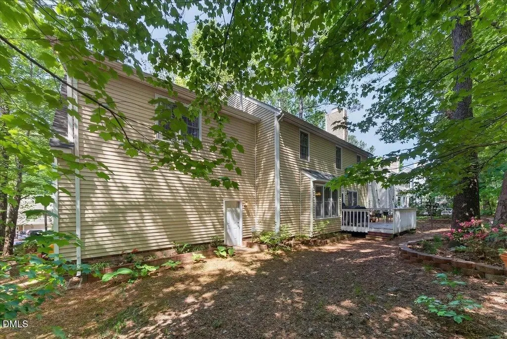 9536 Bells Valley Drive Raleigh NC 27617