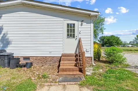 3146 Steven's Chapel Road Smithfield NC 27577