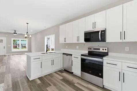 506 E Townsend Street Dunn NC 28334