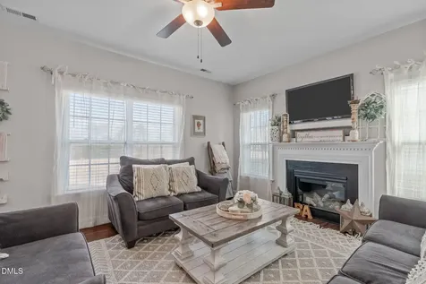 805 Buckner Court Fuquay Varina NC 27526