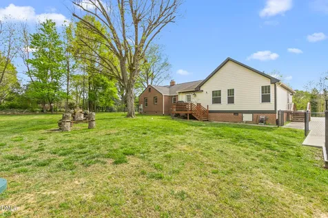 179 Dodson Road Mebane NC 27302