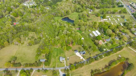 179 Dodson Road Mebane NC 27302