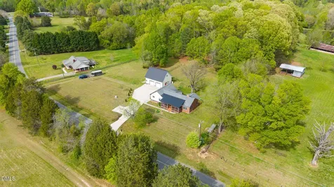 179 Dodson Road Mebane NC 27302
