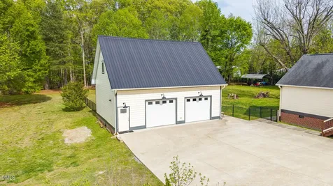 179 Dodson Road Mebane NC 27302