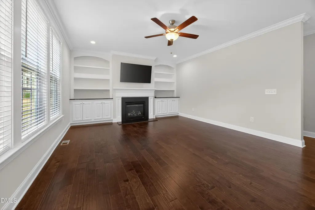 33 Barletta Court Clayton NC 27527