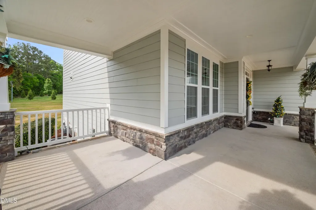 33 Barletta Court Clayton NC 27527