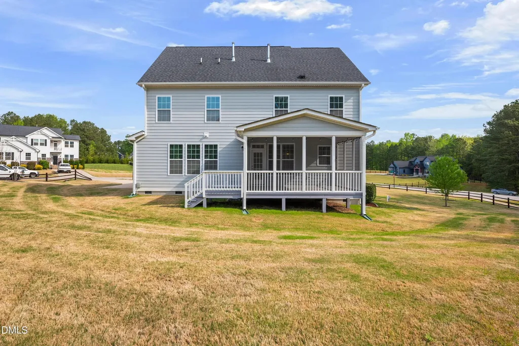 33 Barletta Court Clayton NC 27527