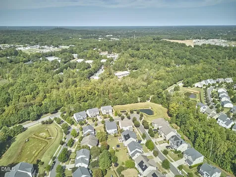 401 Fairy Moss Lane Hillsborough NC 27278