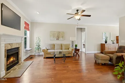 1304 Golden Bluff Lane Fuquay Varina NC 27526