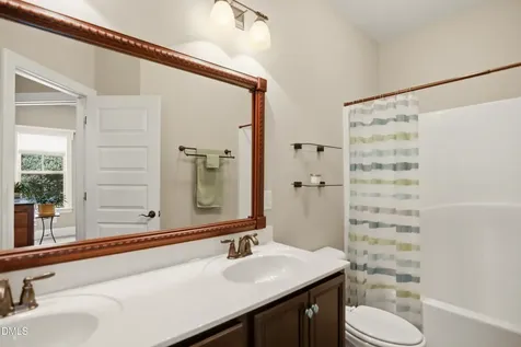 1304 Golden Bluff Lane Fuquay Varina NC 27526