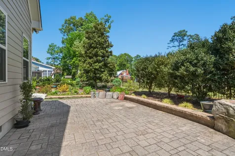 1304 Golden Bluff Lane Fuquay Varina NC 27526