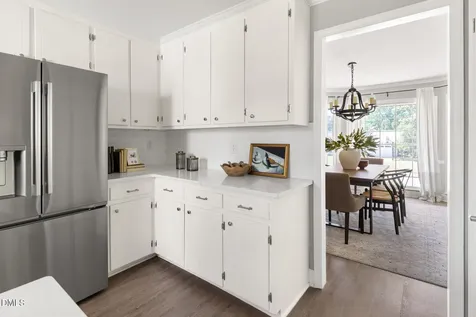 105 Penny Lane Cary NC 27511
