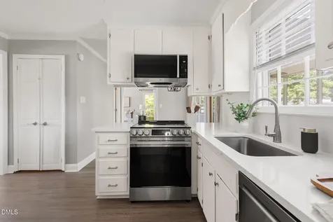 105 Penny Lane Cary NC 27511