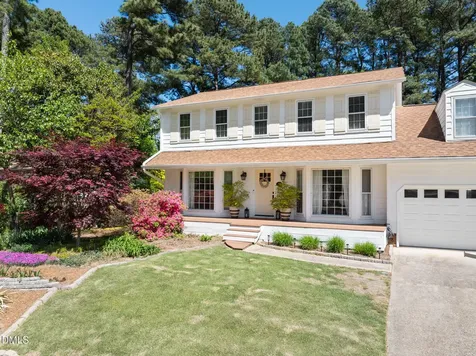 105 Penny Lane Cary NC 27511