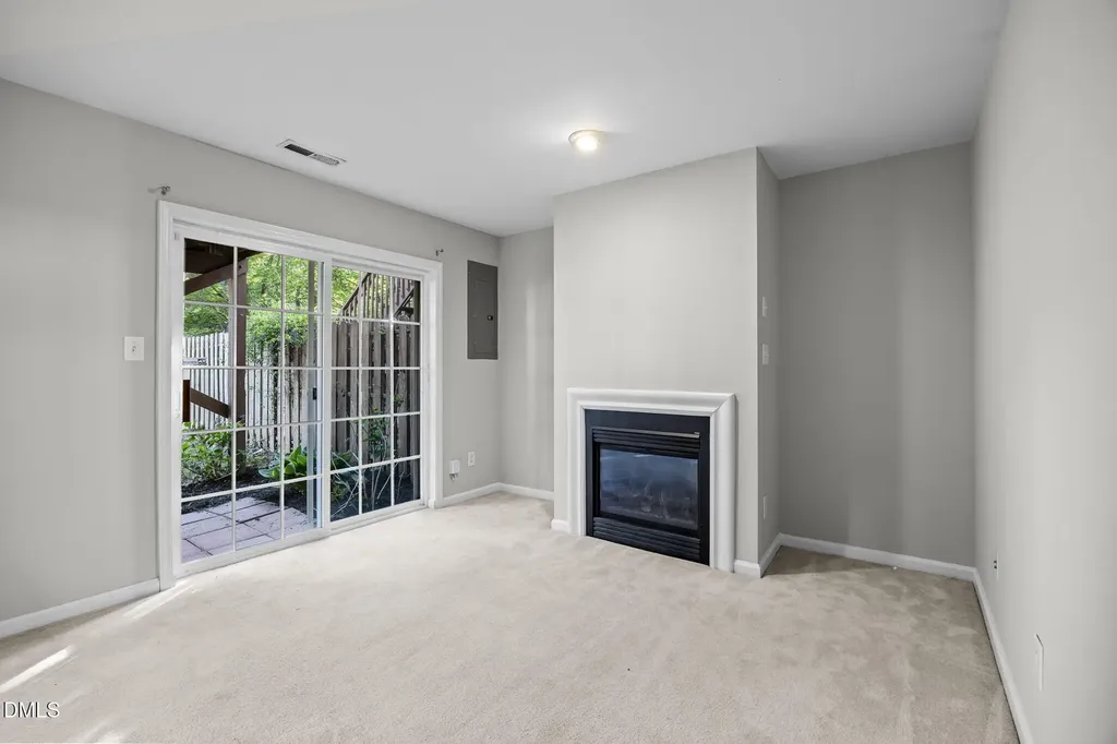 4718 Longhill Lane Raleigh NC 27612