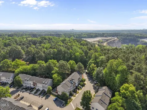 4718 Longhill Lane Raleigh NC 27612