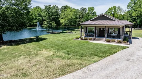 394 King Road Castalia NC 27816