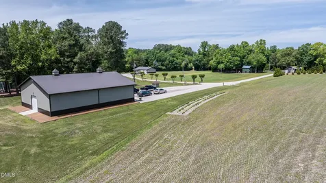 394 King Road Castalia NC 27816