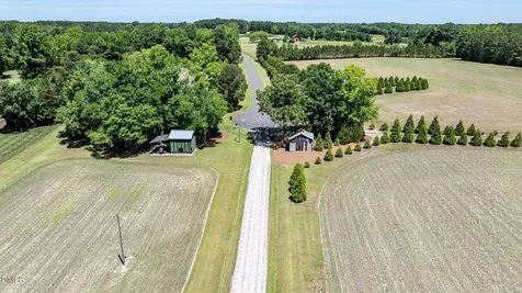 394 King Road Castalia NC 27816