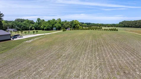 394 King Road Castalia NC 27816