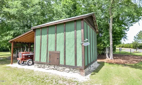 394 King Road Castalia NC 27816